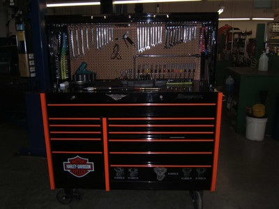 SNAP ON TOOL BOX