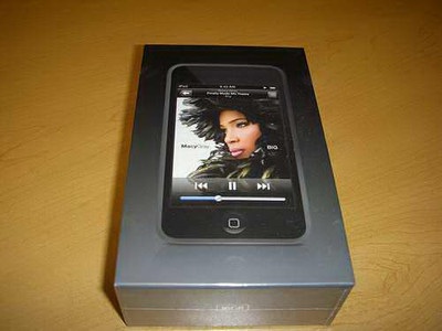 FS:16gb iPod Touch NEW Black